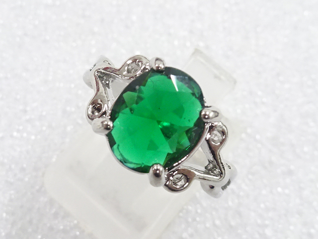 JAPANESE KIMONO / ANTIQUE COLORED STONE RING (SIZE 15.5)